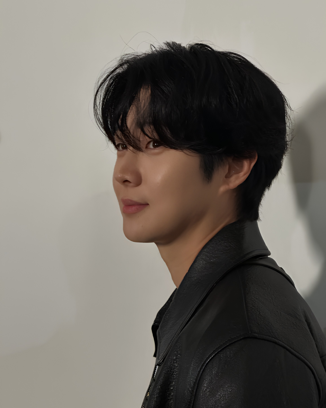 Choi Woo Shik Apologizes After Paris Fashion Week Controversy, Accusing Fan Responds