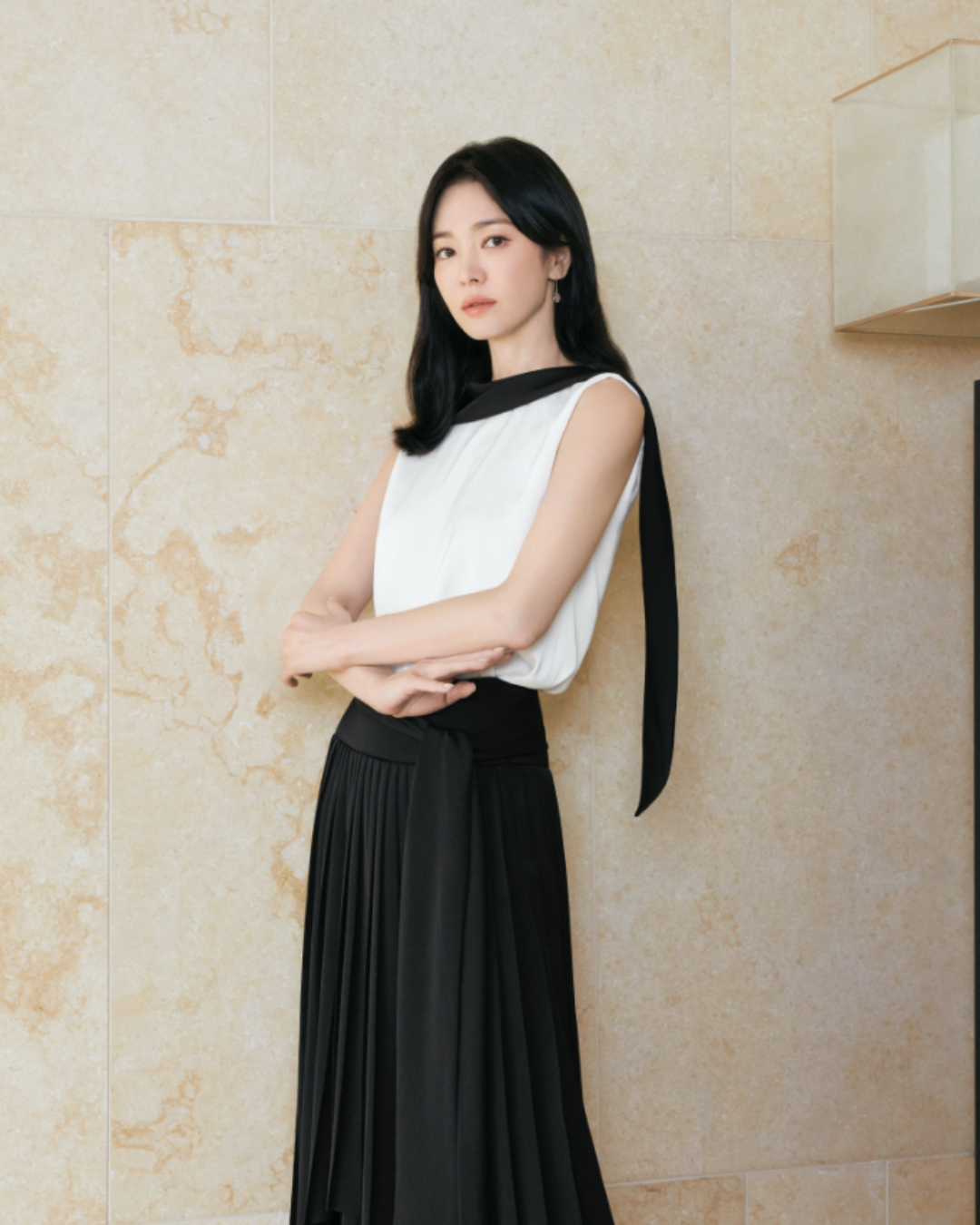 Song Hye Kyo Shares New Photos From Recent Fashion Shoot
