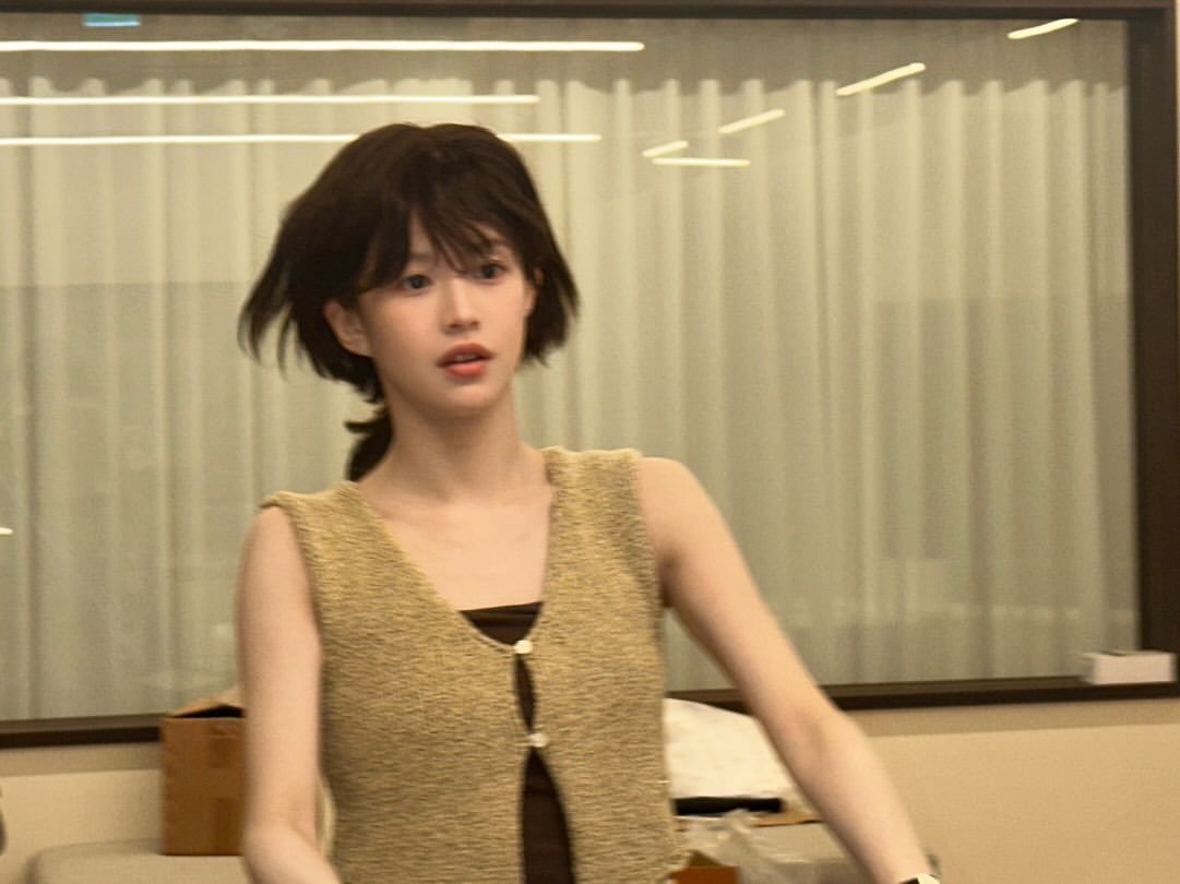 Go Youn Jung | INSTAGRAM @goyounjung