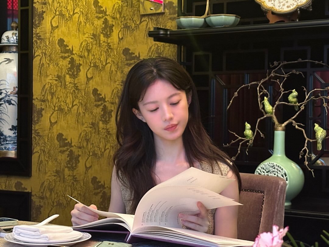 Go Youn Jung | INSTAGRAM @goyounjung