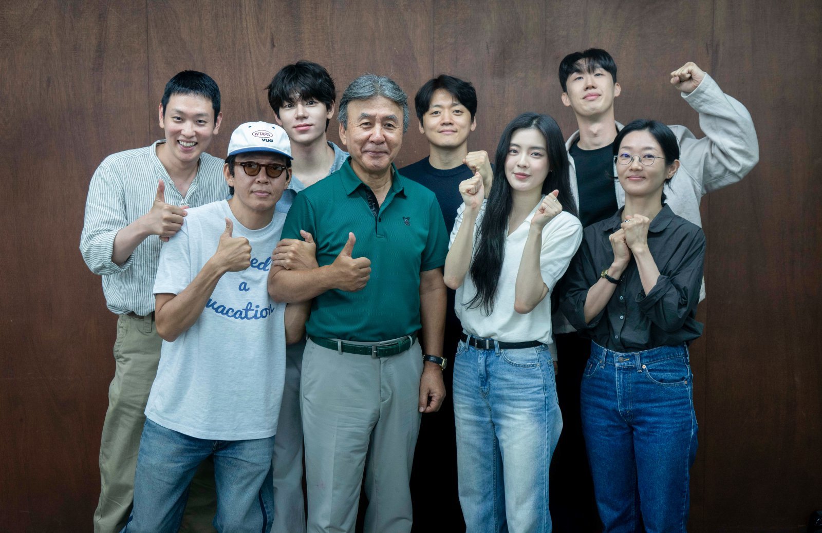 Lee Sun Bin and Park Ji Hwan Begin Filming New Comedy Movie 'The Taste of Prison'