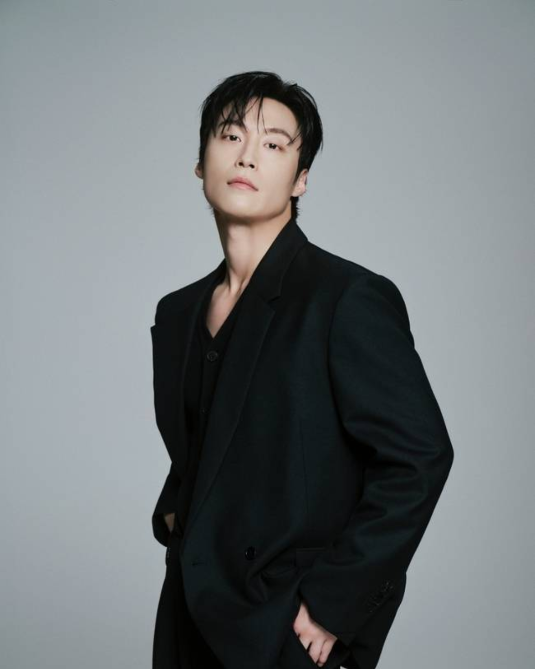 Heo Nam Jun Announces First-Ever Fan Meeting 'HEO's NEXT' Following 'My Royal Nemesis' Success