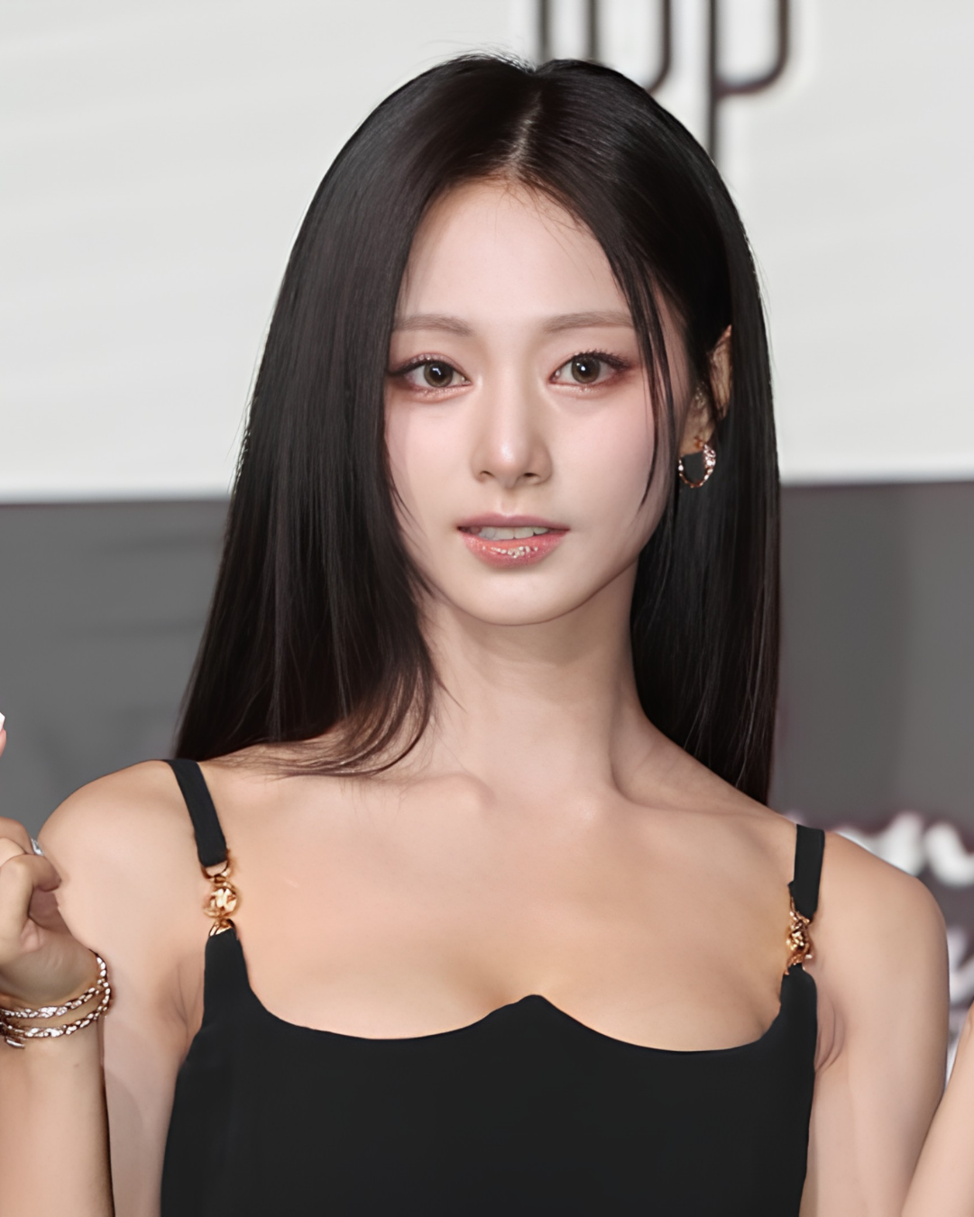 TWICE's Tzuyu Reportedly Considering Leaving JYP Entertainment as Contract Renewal Talks Continue