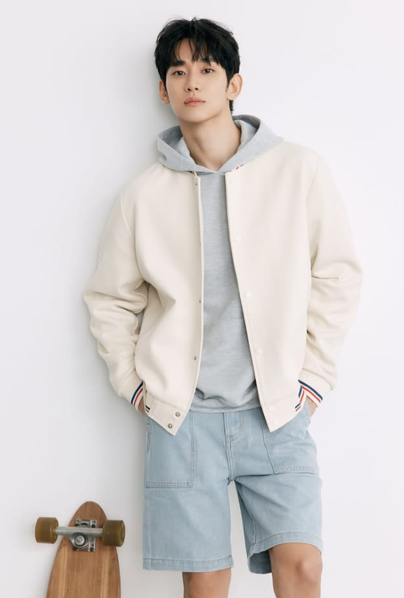 KIM SOO HYUN VIA INSTAGRAM BENCH